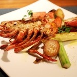 大サイズ"オマール海老"と季節野菜のオーブン焼き☆
