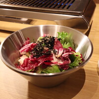 YAKINIKU 安萬LABO - ラボサラダ