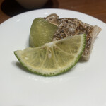 くずし割烹 こまじろ 三宮店 - 【お通し】太刀魚と秋ナスの焼き浸し