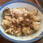 日栄 - 釜めし　おこげ部分