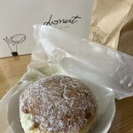 .donut - プレミアム生クリーム入り