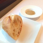 レストラン テズ - 14.3月　豚と野菜のペースト、パン