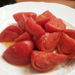 Ristorante Martello - シンプルなトマトサラダ。