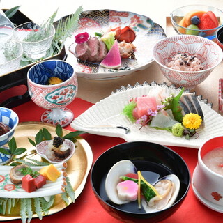 皆様の喜ばしい日のご会食に、特別のお献立をご用意いたします