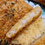 エイト カリィ - カツは柔らか！オリーブオイルで軽い揚げ上がり