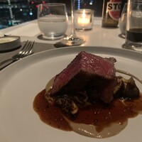 ブリーズ オブ トウキョウ - メインのお肉！