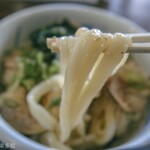 ヨコクラうどん - 手切りの不揃いな飲める麺