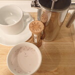 トーコーキッチン - いちごのムース + ホットコーヒー 