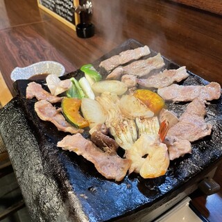 かわら焼 いろり_1