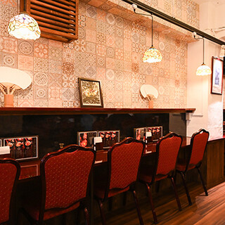 古き良き大正ロマンを感じられるモダンな空間で、和牛を気軽に♪