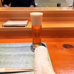 弥助鮨 - 生ビールにてスタート