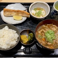 割烹 章月 - 豚汁定食