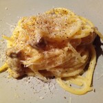 ess. - スパゲッティ 自家製黒毛和牛パンチェッタのカルボナーラ¥1750