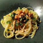 ess. - リングイネピッコロ 飛騨高山にんにくのペペロンチーノ¥1400