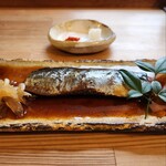 季より - 鰊ことこと煮 手前は玉葱 薬味は辛味大根おろし&一味