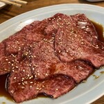 炭火焼肉ホルモンさわいし - 