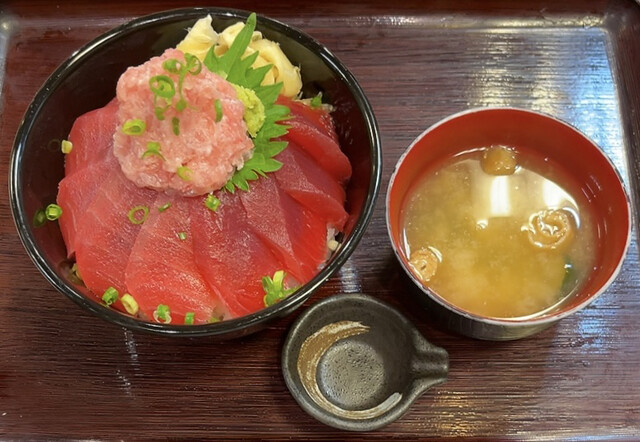 海鮮どんぶり 銀はち 銀座店 (【旧店名】銀八丼) - 銀座一丁目 海鮮どんぶり 銀はち 銀座店 (【旧店名】銀八丼) - 銀座一丁目