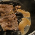 北海道焼肉 北うし - 美瑛和牛サーロインと松茸すき焼き