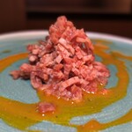 北海道焼肉 北うし - 美瑛和牛サーロインのユッケ