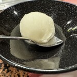 南海グリル - デザートは、日向夏のシャーベット