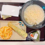 はなまるうどん - 