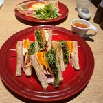 むさしの森珈琲 仙川店 - クラブハウスサンド