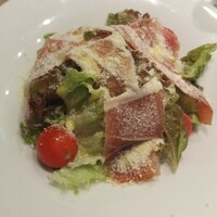 表参道 バッカス - 生ハムとパルメザンチーズのサラダ