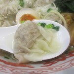 小籠包の王様 華星 - ワンタン