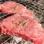 炭火焼肉 ホルモン にく式 - 