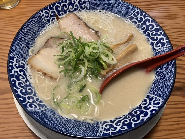 博多ラーメン鶴亀堂 三芳藤久保店 （ツルカメドウ） - 鶴瀬/ラーメン