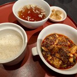 スーツァンレストラン陳 - 花山椒が効いてる麻婆豆腐