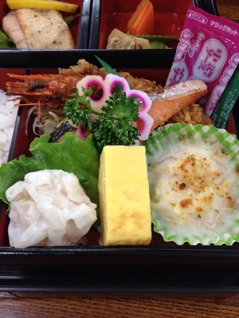 盛岡リフホテル仕出し部 - 上盛岡（弁当）の写真