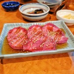 ニブンノキュー - 