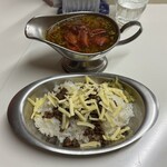 かれーの店 うどん  - 黄昏のユーラシア、チーズ、スパイシーひき肉、トマトトッピング