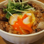 ラーメン ニューヨーク ニューヨーク - ローストポーク丼