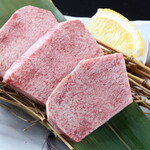 焼肉 ARATA - 厚切り特タン塩　単品