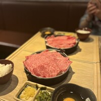 黄金出汁しゃぶと江戸前寿司 肉のあさつ 梅田お初天神店 - 