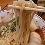 津軽煮干中華蕎麦 サムライブギー - 麺はこんなかんじ。