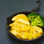 かりふわ！いもの甘さ広がる黄金ポテトフライ