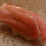 すし家 一柳 - 大とろ(2014/4）