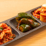 焼肉 天道 - 料理写真:キムチ盛り合わせ