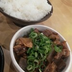 屋台居酒屋 大阪 満マル 堺市駅前店 - 特製どてやき(すじ煮込み)480円