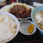 とん亭 - 