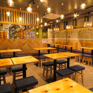 アクセス抜群！入りやすさ・居心地・活気◎の＼中華居酒屋／