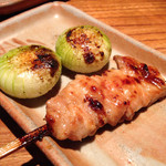 とり喜 - 小玉ねぎ、かしわ