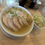 しょうがラーメン 七の庫 - "生姜チャーシューめん"1,060円と"ミニチャーシュー丼"380円♪