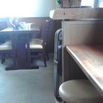 釜あげうどん 長田 in 香の香 - テーブル席もあります