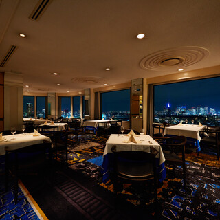 タワーレストラン_2