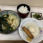 一楽食堂 - 料理写真:わかめうどん定食
