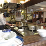 Guriru Miyako - 厨房に面したカウンター